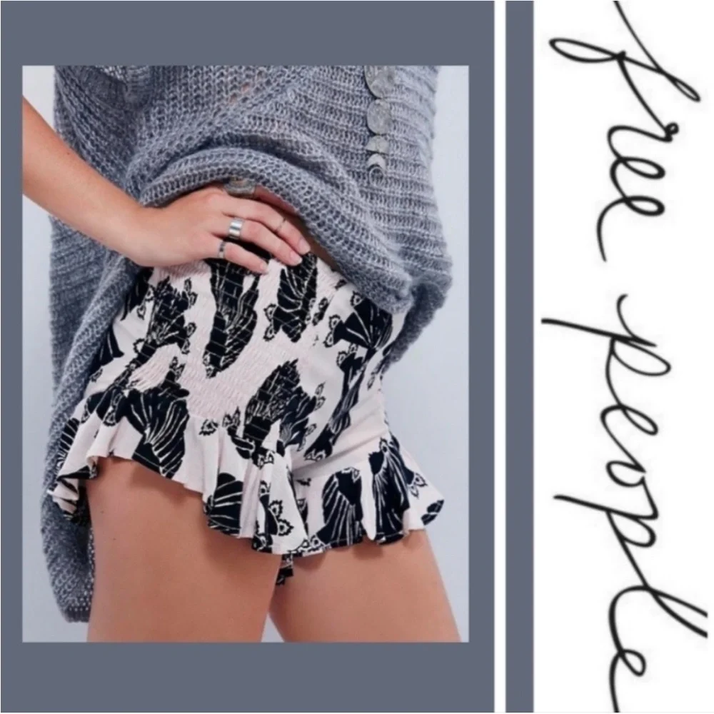 Free People Black & Cream Floral Ruffle Bloomer Shorts NWOT